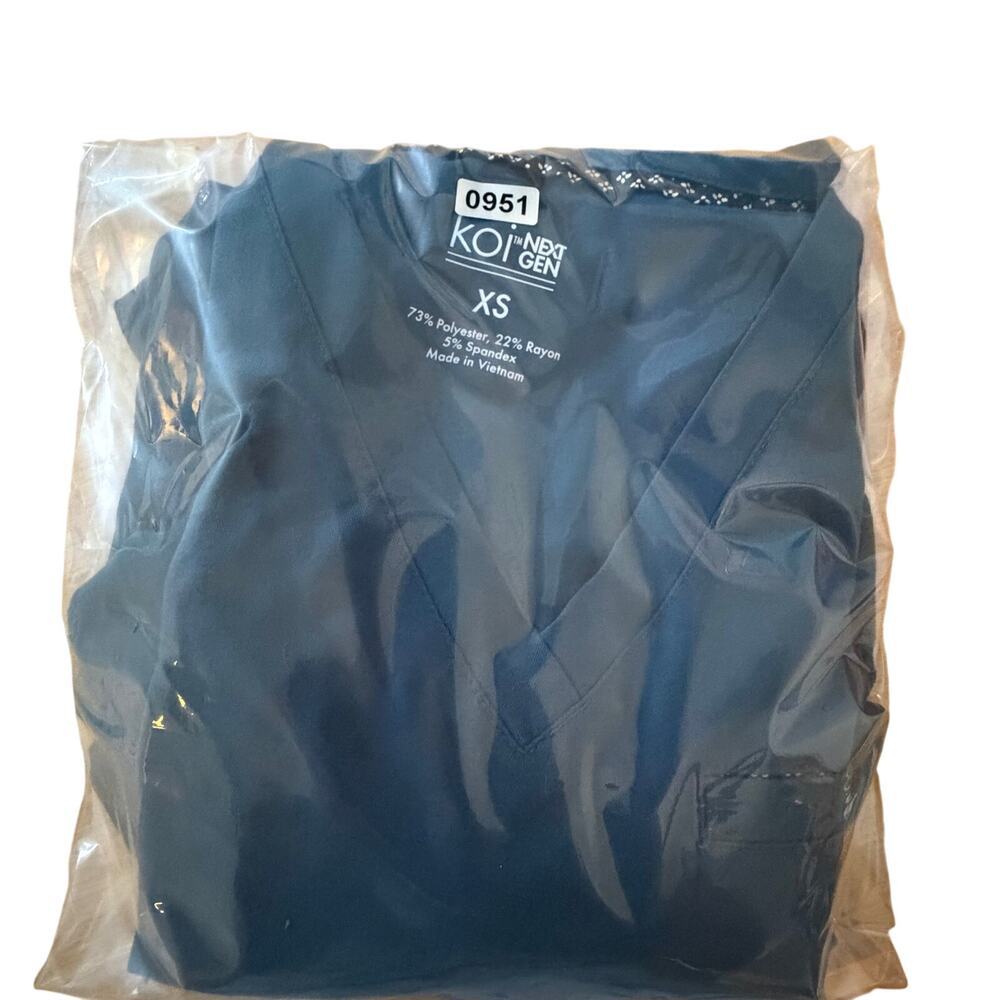 Koi blue scrub top sz XS nurse medical professional work wear - Picture 6 of 6